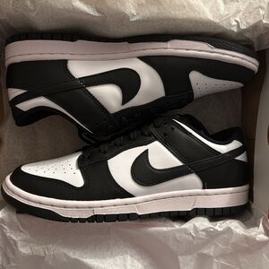 NEW Nike Panda Black and White Dunk Low Sneakers